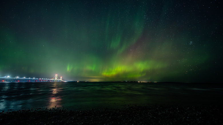 Northern lights over Mackinac Bridge