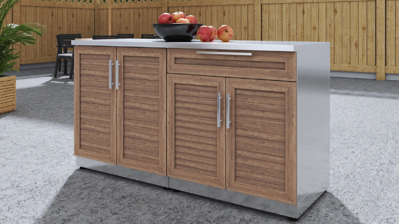 NewAge Products' Grove Stainless Steel 3-Piece Outdoor Kitchen