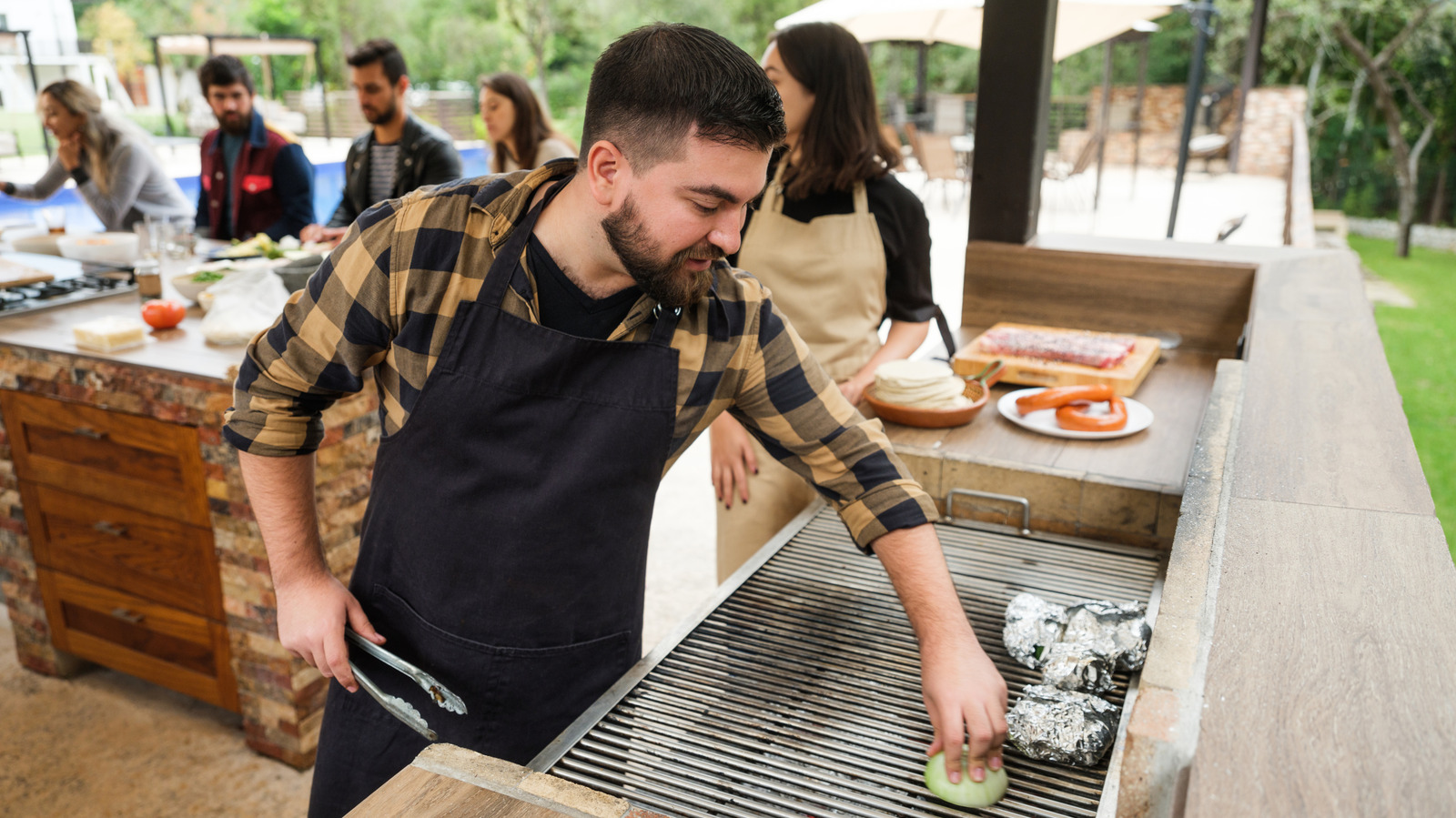 Crucial Things You Need To Know Before Building An Outdoor Kitchen