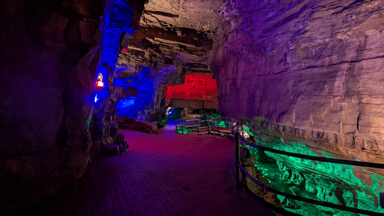 Inside Howe Caverns