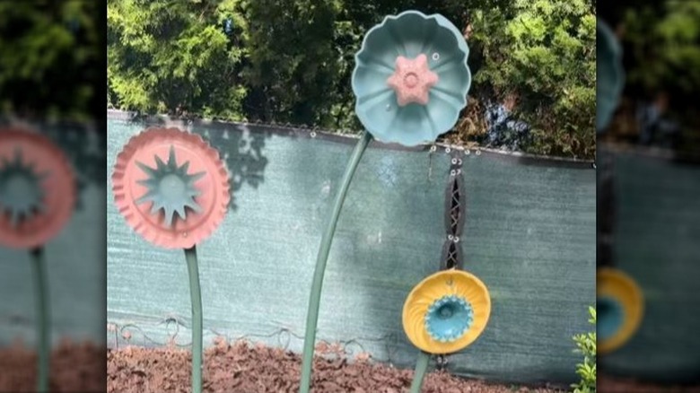 flowers made from cake pans