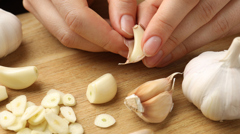 Peeling garlic cloves