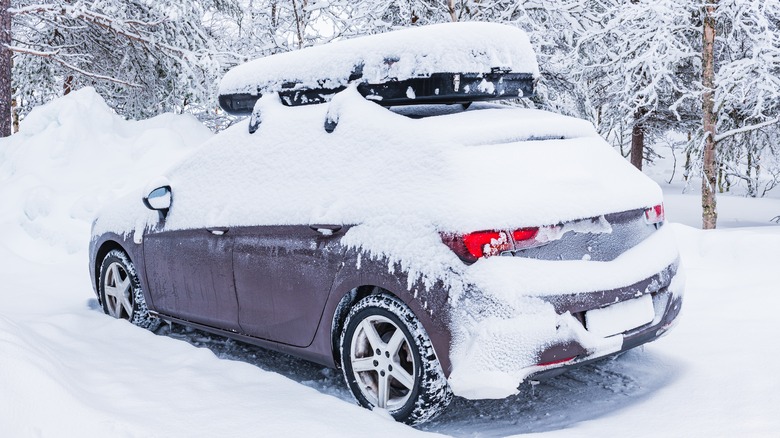 Car stranded in the snow