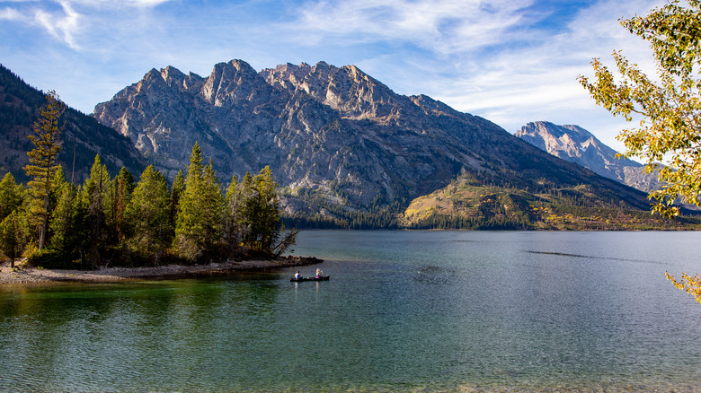 Kayakers on Jenny Lake