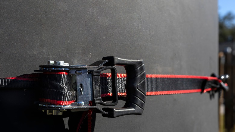 closeup of ratchet strap