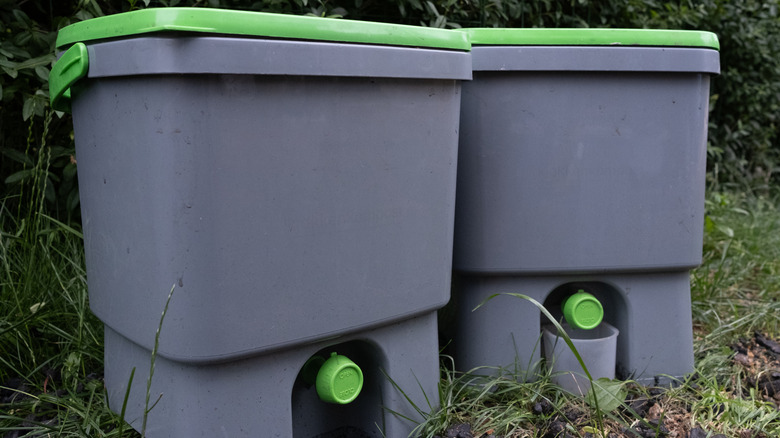 Outdoor bokashi bins